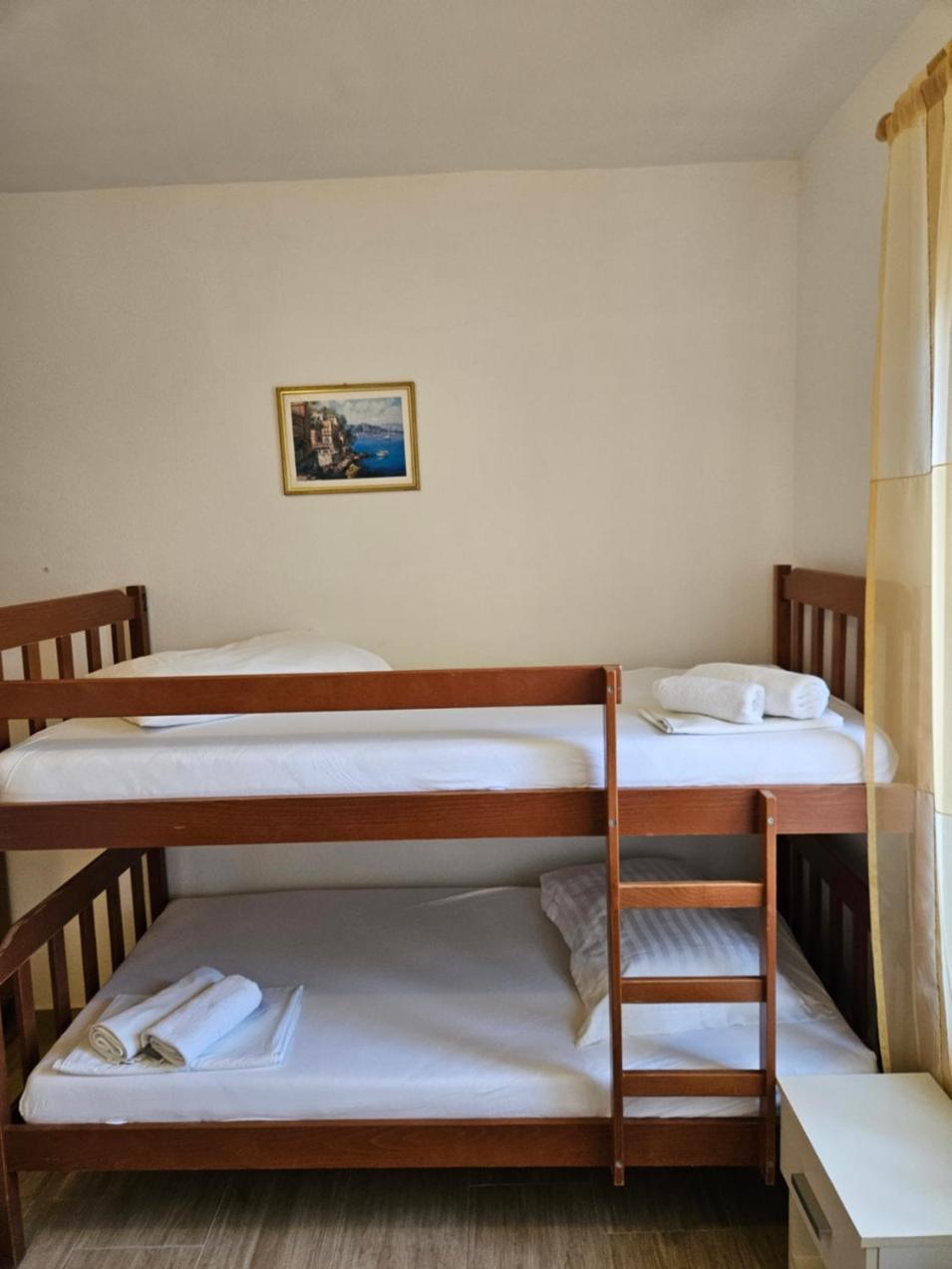 Luka'S Lodge Guesthouse & Hostel Hvar Town Dış mekan fotoğraf