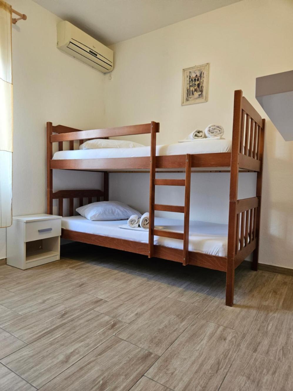 Luka'S Lodge Guesthouse & Hostel Hvar Town Dış mekan fotoğraf